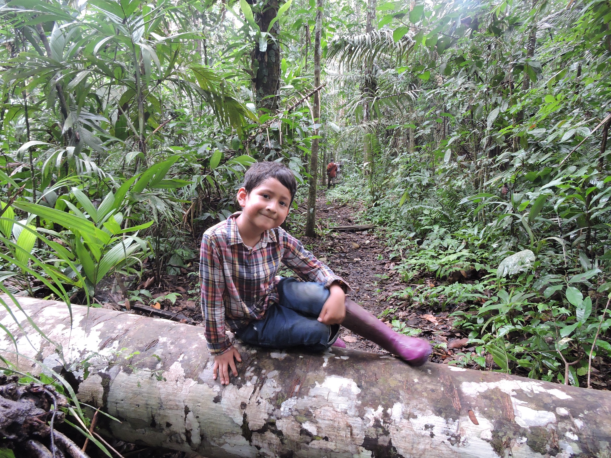 Fun-filled Family Days: The Best Activities for Kids in Manu National Park”